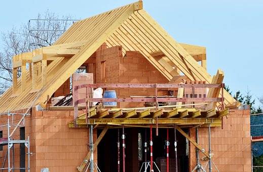 Constat de retard de travaux ou d’abandon de chantier par huissier (commissaire) de justice à Gennevilliers